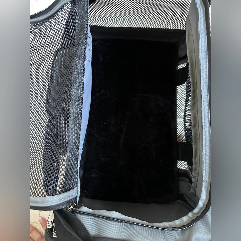 Mr. Peanut's Silver Series Airline Capable Soft Sided Pet Carrier 17.5 X 11 X 11